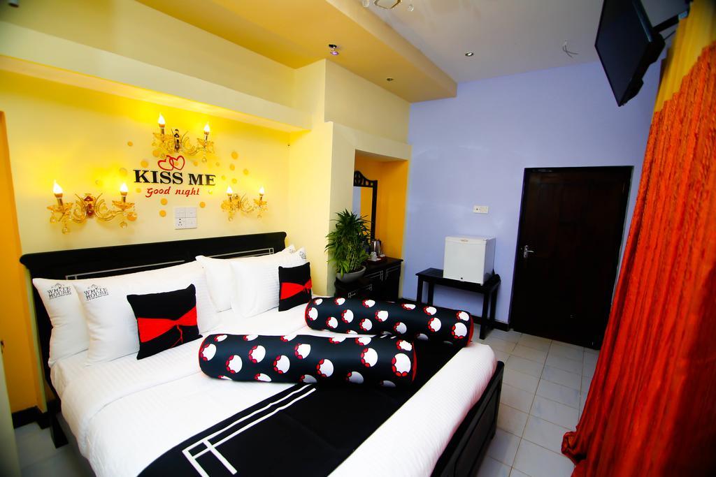 Hotel White House Anuradhapura Luaran gambar