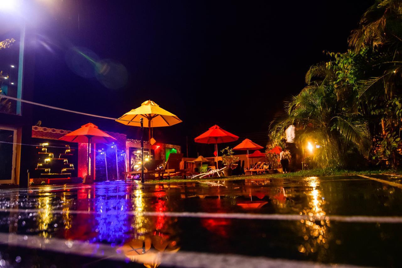 Hotel White House Anuradhapura Luaran gambar